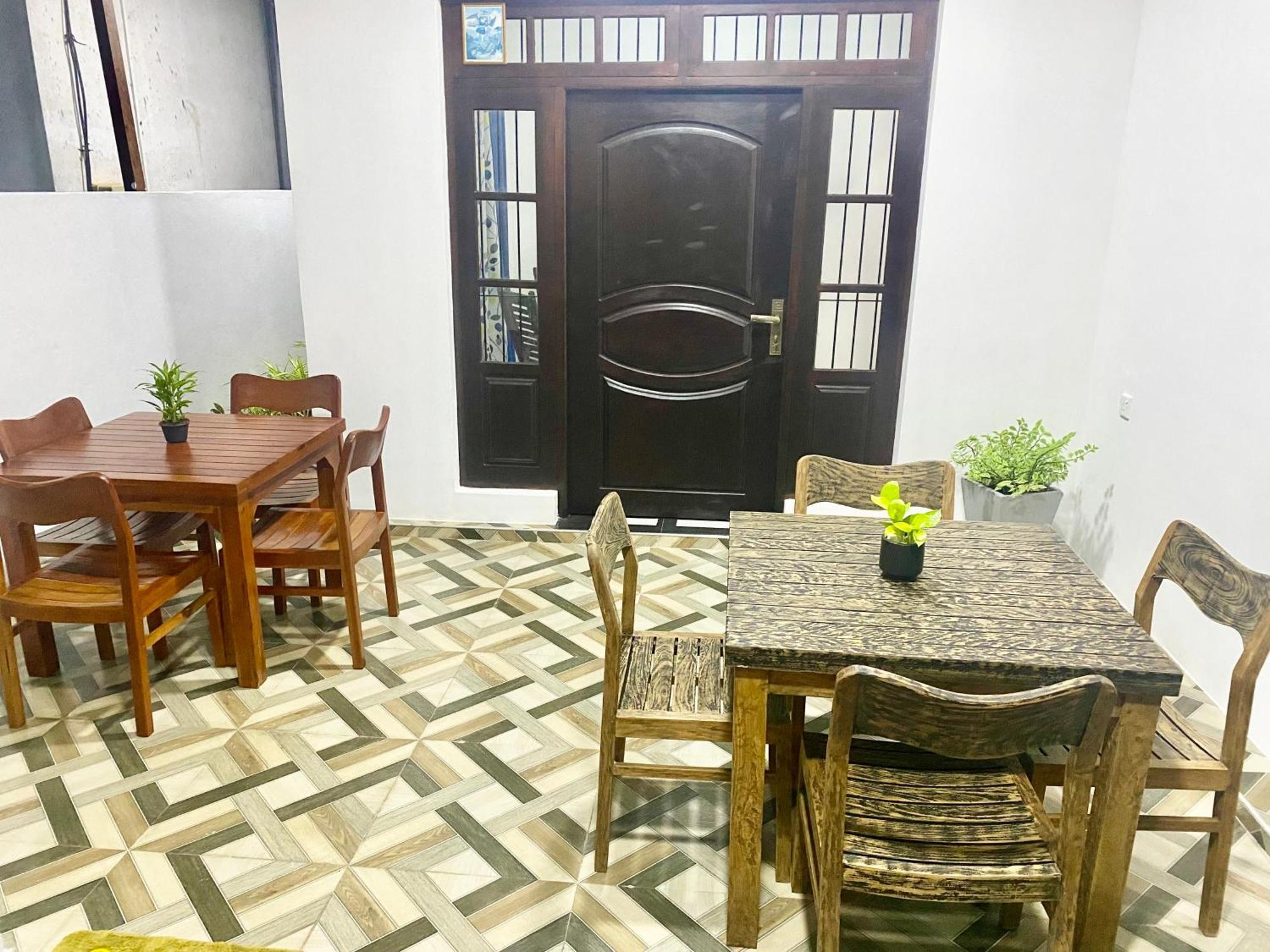 Mario Family Villa And Restaurant Negombo Extérieur photo