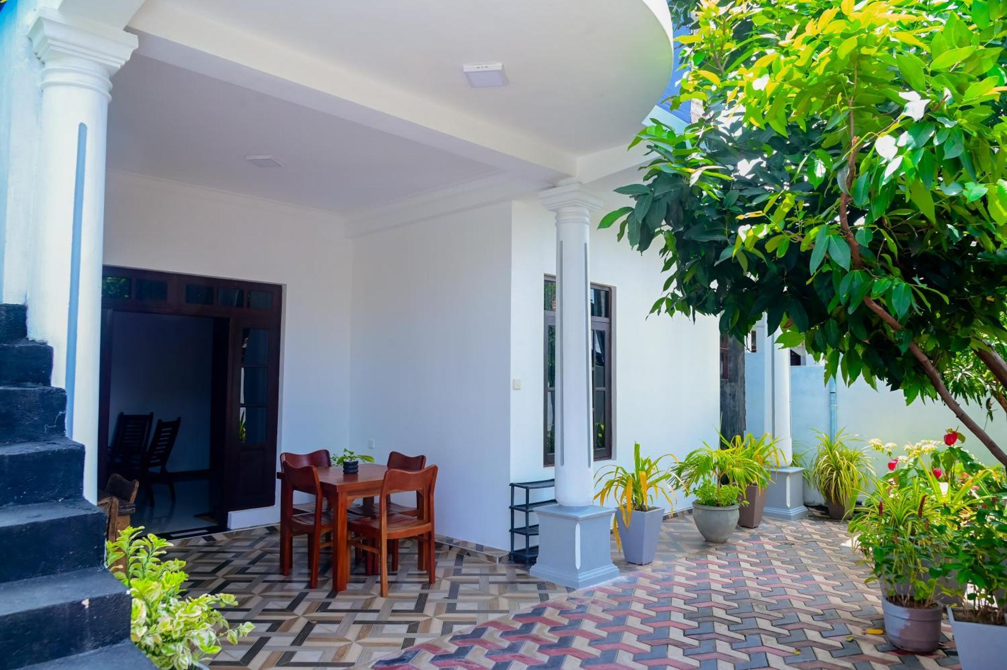 Mario Family Villa And Restaurant Negombo Extérieur photo